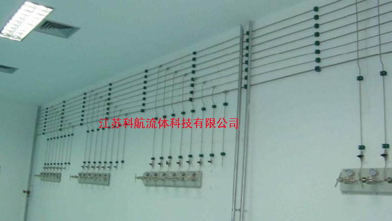 郑州瑞龙实验室钢瓶室管路改造