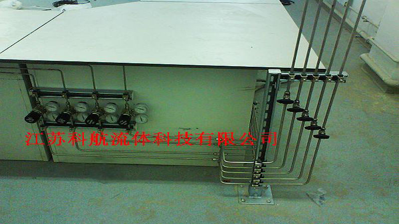 蚌埠皖酒集团实验室仪器管路安装
